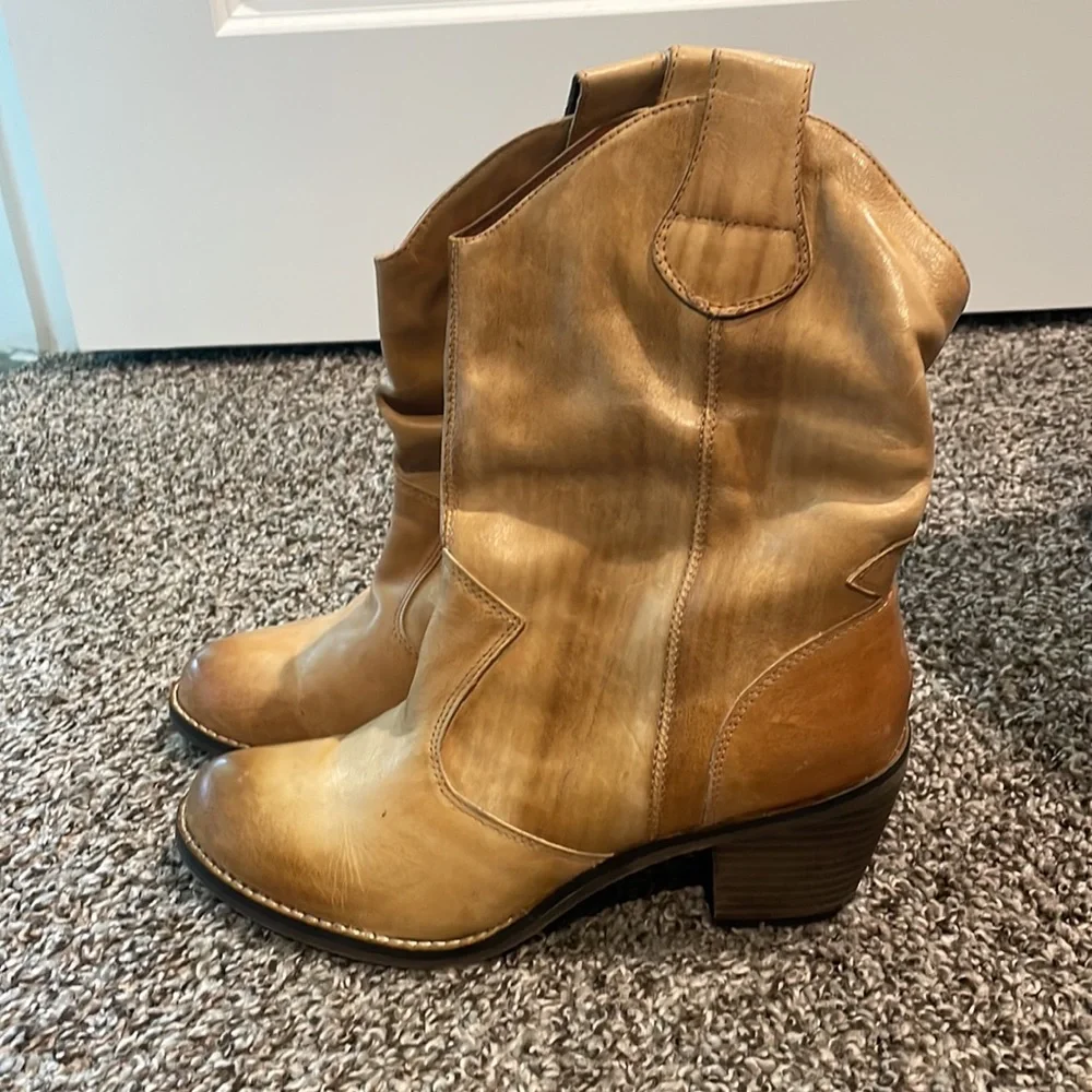 Aldo Leather Depreist cowboy boots - Picture 2 of 5